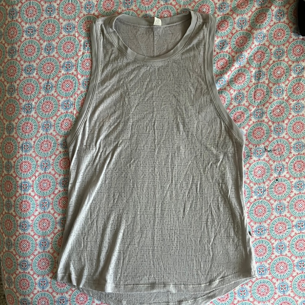 Lululemon tank